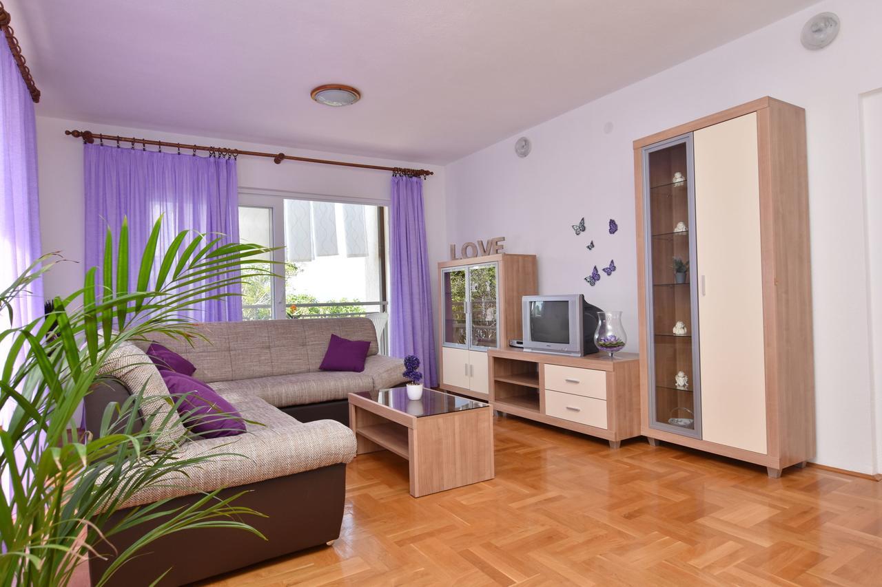 Apartment Angelina เบรลา ภายนอก รูปภาพ